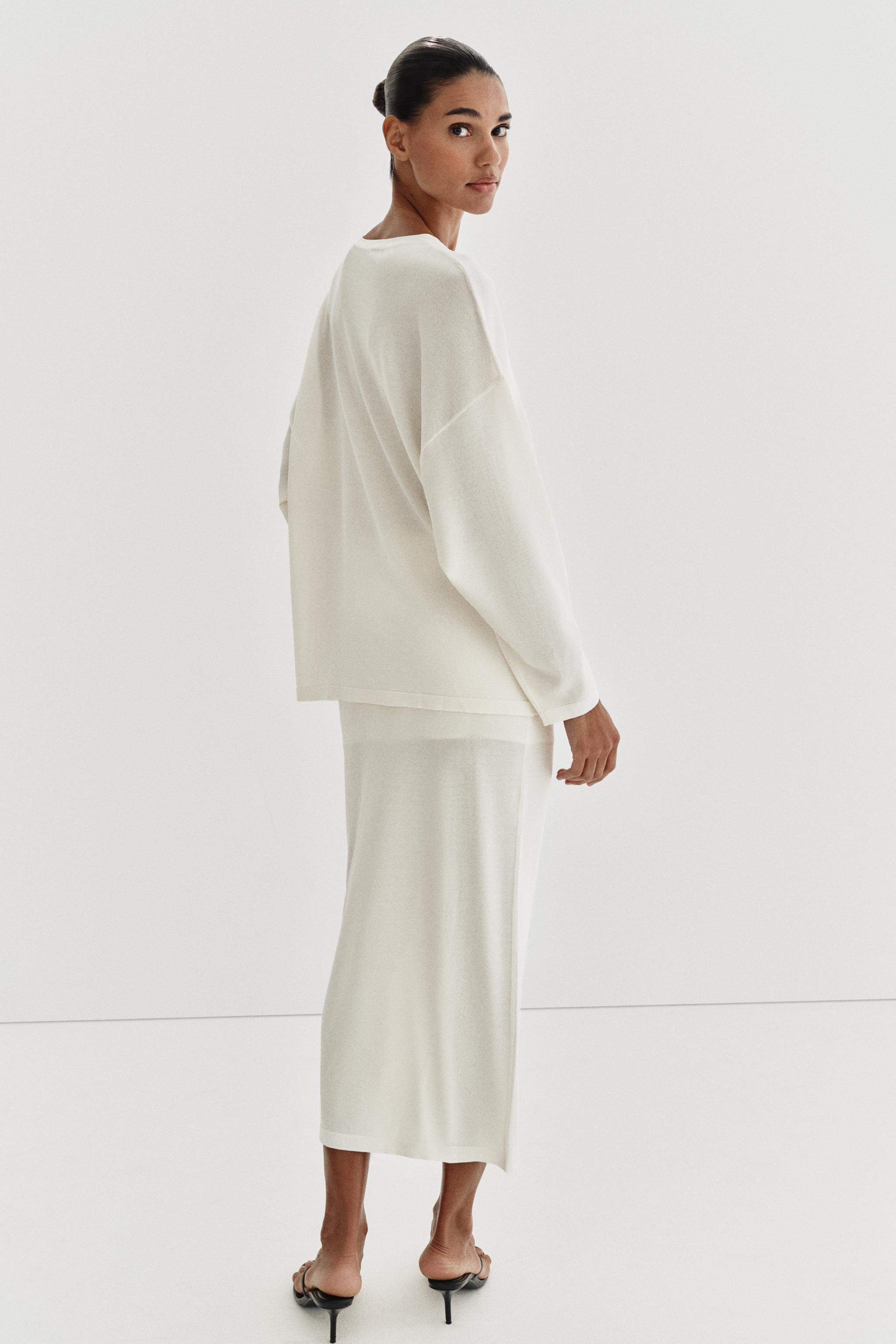 PULL OVERSIZE EN MAILLE FINE